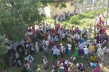 বারাণসীতে ধর্মীয় সভায় পদপিষ্ট হয়ে মৃত ২৪ বারাণসীতে ধর্মীয় সভায় পদপিষ্ট হয়ে মৃত ২৪