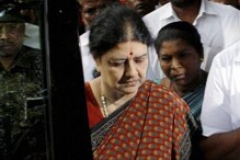 চিন্নামা থেকে ‘আম্মার’ চেয়ারে শশীকলা নটরাজন চিন্নামা থেকে ‘আম্মার’ চেয়ারে শশীকলা নটরাজন