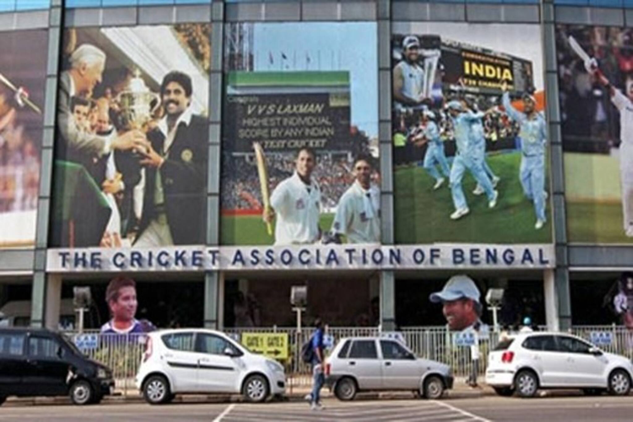 বেড়েছে ম‍্যাচের সংখ‍্যা ও দিন, একইসঙ্গে সিনিয়র ও জুনিয়র ক্রিকেট সামলাতে হিমশিম সিএবি !