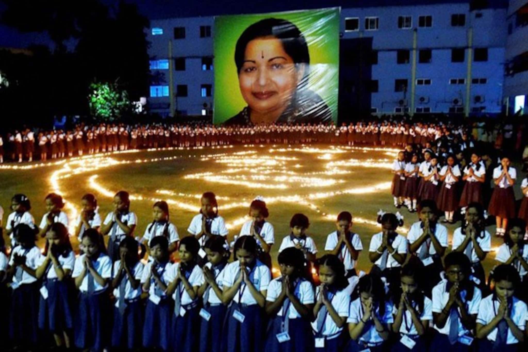 আম্মা জয়ললিতার মৃত্যু নিয়ে সন্দেহ প্রকাশ মাদ্রাজ হাইকোর্টের