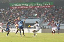 রবীন্দ্র সরোবরে টিকিটের দাম কমাতে রাজী নয় মোহনবাগান
