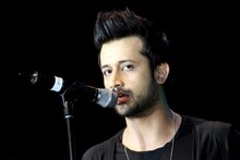 শোয়ের মাঝে শ্লীলতাহানি, প্রতিবাদে গান থামালেন আতিফ আসলাম