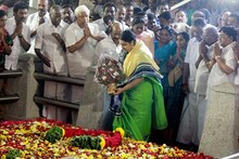 শশীর ছক ভাঙতে তৎপর পনীরসেলভম, ওপিএস শিবিরে যোগ দিলেন জয়ার ভাইজি দীপা