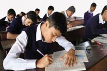 এবার অ্যাডমিট কার্ড নিতেও টাকা চাইল স্কুল!