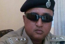 দেহব্যবসা করেন মহিলা বিধায়ক, মন্তব্য করে গ্রেফতার হলেন ডিএসপি