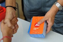 'জিও সামার সারপ্রাইজ' অফারে গ্রাহকদের জন্য রয়েছে এই বিশেষ সুবিধাগুলি