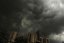 আজ বিকেলেই ধেয়ে আসছে কালবৈশাখী
