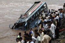 উত্তরাখাণ্ডে ভয়াবহ বাস দুর্ঘটনা, মৃত ২১ পূণ্যার্থী