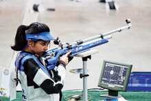 ভিসা জটে বাঙালি শ্যুটার মেহুলি, অনিশ্চিত প্রথম আন্তর্জাতিক মিট