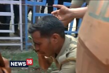 Video: ফোরশোর রোডে বামেদের জমায়েতে রণক্ষেত্র, আহত পুলিশকর্মী Video: ফোরশোর রোডে বামেদের জমায়েতে রণক্ষেত্র, আহত পুলিশকর্মী