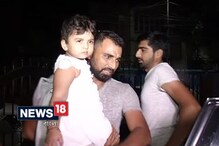 বাড়ির সামনেই তিন মদ্যপ যুবকের হাতে আক্রান্ত শামি ! বাড়ির সামনেই তিন মদ্যপ যুবকের হাতে আক্রান্ত শামি !