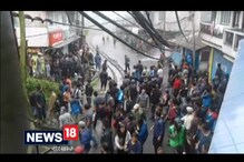 Video: সোনাদা থানায় ভাঙচুর, আগুন Video: সোনাদা থানায় ভাঙচুর, আগুন