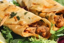 ঘরেই বানান পার্কস্ট্রিটের কাটি রোল !