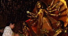 নিষেধাজ্ঞা ও নিয়ন্ত্রণের মধ্যের সূক্ষ্ম সীমারেখা মুছে দেবেন না, মুখ্যমন্ত্রীকে বার্তা হাইকোর্টের নিষেধাজ্ঞা ও নিয়ন্ত্রণের মধ্যের সূক্ষ্ম সীমারেখা মুছে দেবেন না, মুখ্যমন্ত্রীকে বার্তা হাইকোর্টের