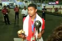 Video: কলকাতাকে মিস করবেন ব্রিউস্টাররা Video: কলকাতাকে মিস করবেন ব্রিউস্টাররা