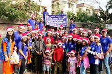 বড়দিনে পথ শিশুদের সঙ্গে আনন্দ ভাগ করে নিলেন শহরের এই কলেজ পড়ুয়ারা বড়দিনে পথ শিশুদের সঙ্গে আনন্দ ভাগ করে নিলেন শহরের এই কলেজ পড়ুয়ারা