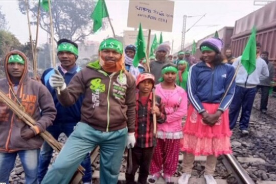 নিজস্ব চিত্র