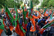 মাণিক ম্যাজিক ভোলাতে ত্রিপুরায় এবার মোদির ‘হিরে’ গড়ার লক্ষ্য বিজেপির মাণিক ম্যাজিক ভোলাতে ত্রিপুরায় এবার মোদির ‘হিরে’ গড়ার লক্ষ্য বিজেপির