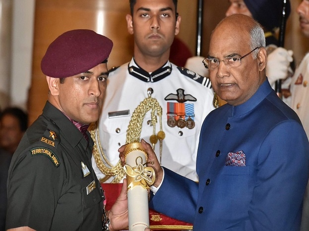 Former India captain Mahendra Singh Dhoni was honoured with the prestigious Padma Bhushan Award at a ceremony in Rashtrapati Bhavan in New Delhi by the President of India Ram Nath Kovind. Dhoni, who holds the honorary rank of Lieutenant Colonel of Indian Army accepted the award in his army uniform. In an Instagram post on Tuesday, the 36-year old went to say that accepting the honour in the uniform increased the excitement 10 times. Photo: President Of India Former India captain Mahendra Singh Dhoni was honoured with the prestigious Padma Bhushan Award at a ceremony in Rashtrapati Bhavan in New Delhi by the President of India Ram Nath Kovind. Dhoni, who holds the honorary rank of Lieutenant Colonel of Indian Army accepted the award in his army uniform. In an Instagram post on Tuesday, the 36-year old went to say that accepting the honour in the uniform increased the excitement 10 times. Photo: President Of India
