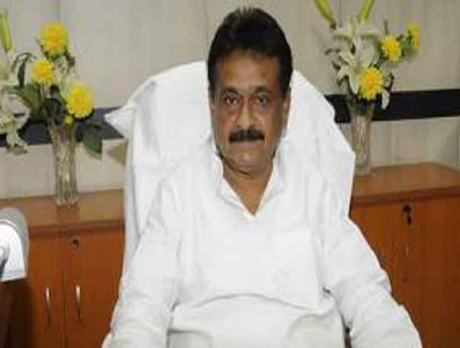 বিহারের প্রাক্তন মুখ্যমন্ত্রী দারগা প্রসাদ রাইয়ের নাতনি। দারগা প্রসাদ রাই বিহারের ১০তম মুখ্যমন্ত্রী ছিলেন ৷ বিহারের প্রাক্তন মুখ্যমন্ত্রী দারগা প্রসাদ রাইয়ের নাতনি। দারগা প্রসাদ রাই বিহারের ১০তম মুখ্যমন্ত্রী ছিলেন ৷