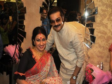 Prosenjit Chattopadhyay did hair styling for Rituparna Sengupta