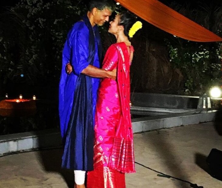 শনিবার রাতের মেহন্দি অনুষ্ঠানে অসমিয়া আউটফিটে সেজেছিলেন হবু বর-বউ ৷