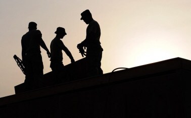 ১৮৮০-৮১ সালের দিকে শ্রমিকরা প্রতিষ্ঠা করে ‘Federation of Organized Trades and Labor Unions of the United States and Canada’ (১৮৮৬ সালে নাম পরিবর্তন করে করা হয় (American Federation of Labor)। ১৮৮০-৮১ সালের দিকে শ্রমিকরা প্রতিষ্ঠা করে ‘Federation of Organized Trades and Labor Unions of the United States and Canada’ (১৮৮৬ সালে নাম পরিবর্তন করে করা হয় (American Federation of Labor)।