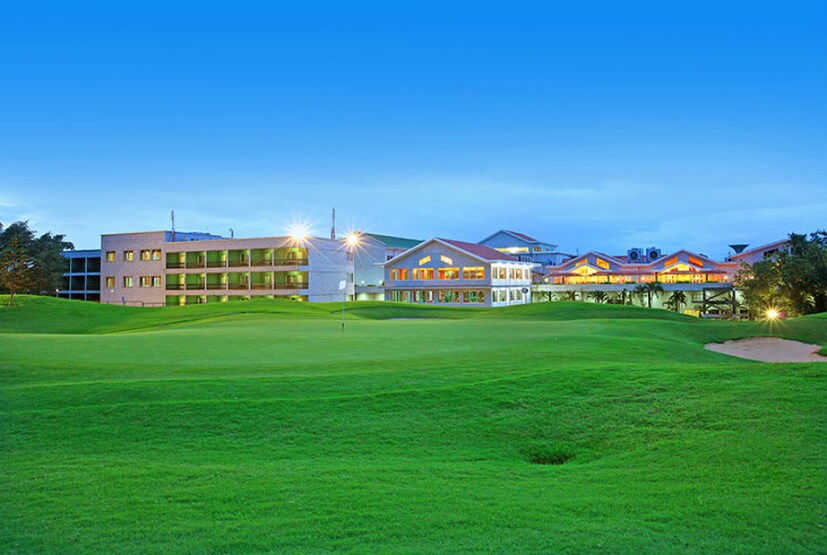 গলফ কোর্স (Image: Eagleton India)