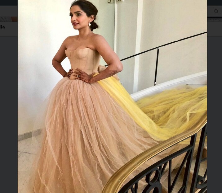 লাল কার্পেটে হাঁটার আগে ৷