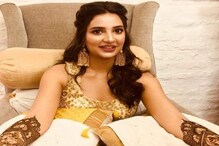 পায়ে আলতা, হাতে মেহেন্দি, আজই রাজের সঙ্গে বাঁধা পড়ছেন শুভশ্রী পায়ে আলতা, হাতে মেহেন্দি, আজই রাজের সঙ্গে বাঁধা পড়ছেন শুভশ্রী