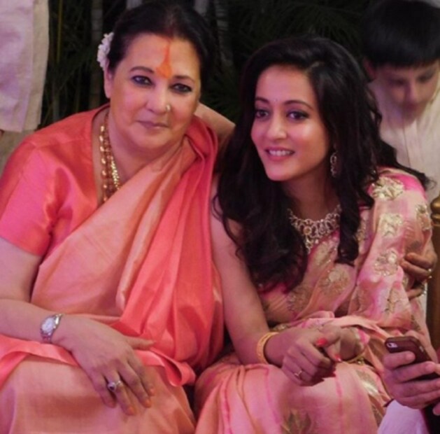 রিয়ার বিয়েতে রাইমার সঙ্গে মা মুনমুন ৷ Photo Courtesy:Instagram Handle/Raima Sen