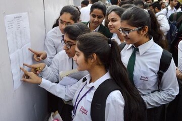 CBSE দ্বাদশে জয়জয়কার মেয়েদের, ছাত্রদের পিছনে ফেলে ছাত্রীদের পাশের হার ৮৮.৭০%