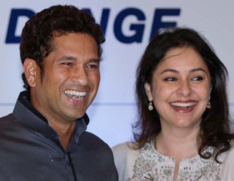 বিবাহিত জীবনে ২৩ বছরে পা দিলেন সচিন-অঞ্জলি৷ এভাবেই অটুট থাকুক এই প্রম৷ শুভেচ্ছা রইল৷ Photo: Collected