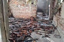 ভোট পরবর্তী হিংসায় উত্তপ্ত বাগনান, ২০টি বাড়িতে আগুন লাগিয়ে দিল দুষ্কৃতীরা ভোট পরবর্তী হিংসায় উত্তপ্ত বাগনান, ২০টি বাড়িতে আগুন লাগিয়ে দিল দুষ্কৃতীরা
