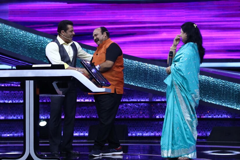 গোয়ালিয়রে একটি বিয়েবাড়িতে অভিনেতা গোবিন্দার স্টাইলে তাঁর নাচই ইন্টারনেটে ছড়িয়ে পড়েছে। (Image Courtesy: Sony Entertainment Television)