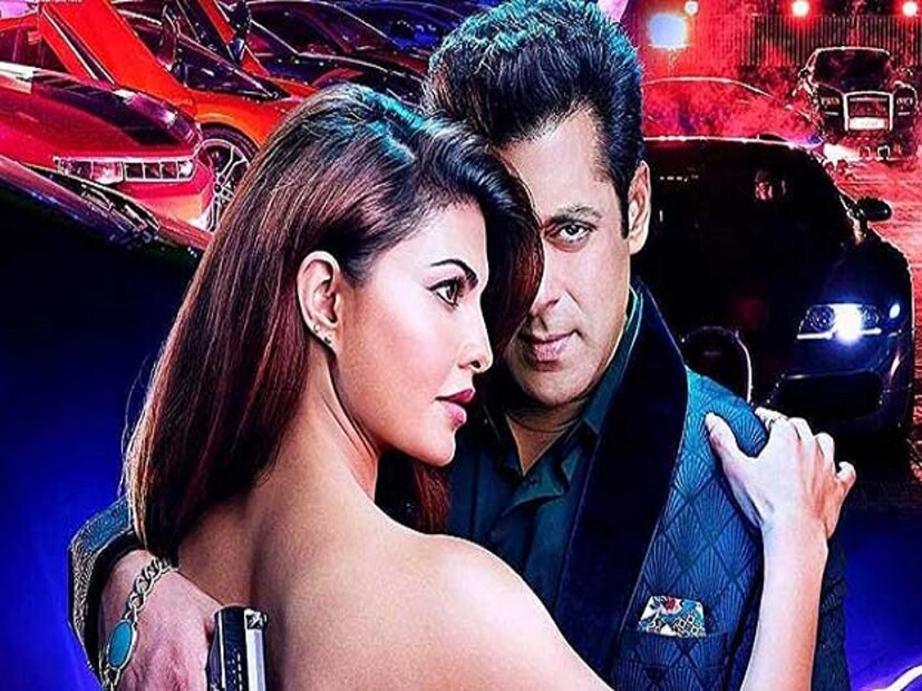 সলমন খানের ইদ রিলিজ মানেই ধামাকা ৷ আর রেস থ্রি এর ব্যতিক্রম নয়, তা প্রথম দিনের বক্স অফিসই বুঝিয়ে দিল ইতিমধ্যেই বক্স অফিসে ঝড় তুলে ফেলেছে রেস থ্রি ৷ একদিকে ইদের ছুটি ও আরেকদিকে উইকএন্ড ৷ সলমনের রেস থ্রি যে কামাল দেখাবে তাতে সন্দেহ নেই ৷ তবুও কেন দেখবেন রেস থ্রি ?  (Film Stills )