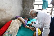মোদির সভায় মঞ্চের অস্থায়ী ছাদ ভেঙে দুর্ঘটনা, আহত ২২, জখমদের দেখতে হাসপাতালে প্রধানমন্ত্রী মোদির সভায় মঞ্চের অস্থায়ী ছাদ ভেঙে দুর্ঘটনা, আহত ২২, জখমদের দেখতে হাসপাতালে প্রধানমন্ত্রী