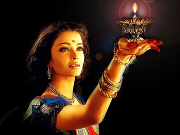 সপ্তাহের কোন দিন কোন ঠাকুরের অর্চনা করলে কেটে যাবে সব বাধা বিপত্তি, জেনে নিন