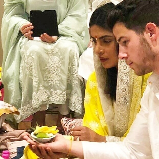 গ্র্যান্ড এনগেজমেন্ট আর রোকার অনুষ্ঠান বলে কথা ৷ বাগদান সম্পন্ন হতে চলেছে প্রিয়াঙ্কা চোপড়া ও নিক জোনাসের ৷ ছবি: ইনস্টাগ্রাম ৷