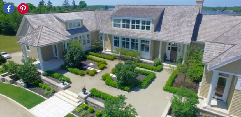 কেউ বলছেন, হেলে বল্ডউইনের সঙ্গে সংসার পাততে চলেছেন। তাই কানাডার অন্টারিওতে এই নতুন বাড়ি কিনেছেন তাঁরা। ছবি: রেগো রিয়্যালিটির ওয়েবসাইটের সৌজন্যে ৷