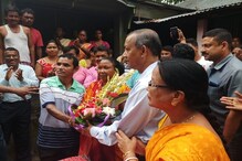 ‘‘মুখ্যমন্ত্রীর কাছে কিছুই চাওয়ার নেই’’, জানালেন সোনাজয়ী স্বপ্নার মা ‘‘মুখ্যমন্ত্রীর কাছে কিছুই চাওয়ার নেই’’, জানালেন সোনাজয়ী স্বপ্নার মা