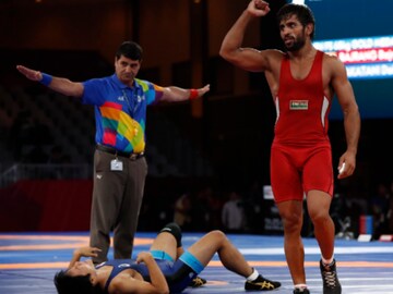 Asian Games 2018: বজরং পুনিয়ার সোনা, ব্রোঞ্জ অপূর্বী-রবির, এশিয়াডে ভালো শুরু ভারতের Asian Games 2018: বজরং পুনিয়ার সোনা, ব্রোঞ্জ অপূর্বী-রবির, এশিয়াডে ভালো শুরু ভারতের
