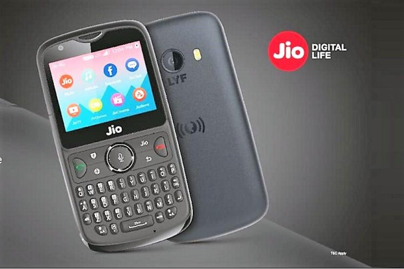 ‘Jio Phone 2- ফ্ল্যাশ সেলে অংশ নিতে আপনাকে লগ ইন করতে হবে Jio.com-এ ৷ প্রথম ফ্ল্যাশ সেলে এক মিনিটের মধ্যেই স্টক শেষ হয়ে গিয়েছিল ৷ এই সেল একমাত্র হবে জিও-র অফিসিয়াল ওয়েবসাইটেই আয়োজিত হবে ৷ 