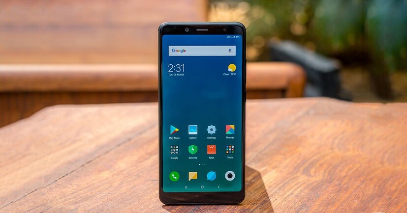 ফ্লিপকার্ট ও শিয়াওমি Mi.com-এ পাওয়া যাচ্ছে এই স্মার্টফোন৷ কালো, নীল, সোনালি ও রোজ গোল্ড-- এই তিন রঙের অপশন রয়েছে৷  ছবি সৌজন্য: শিয়াওমি