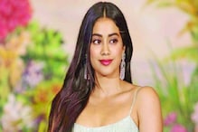 শ্রীদেবীর ঘরোয়া টোটকার তেলেই জাহ্নবীর অমন সুন্দর চুল! রইল সেই তেলের 'সিক্রেট' রেসিপি শ্রীদেবীর ঘরোয়া টোটকার তেলেই জাহ্নবীর অমন সুন্দর চুল! রইল সেই তেলের 'সিক্রেট' রেসিপি