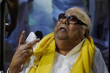 M Karunanidhi: লড়াই শেষ! প্রয়াত 'কলাইনর' করুণানিধি M Karunanidhi: লড়াই শেষ! প্রয়াত 'কলাইনর' করুণানিধি