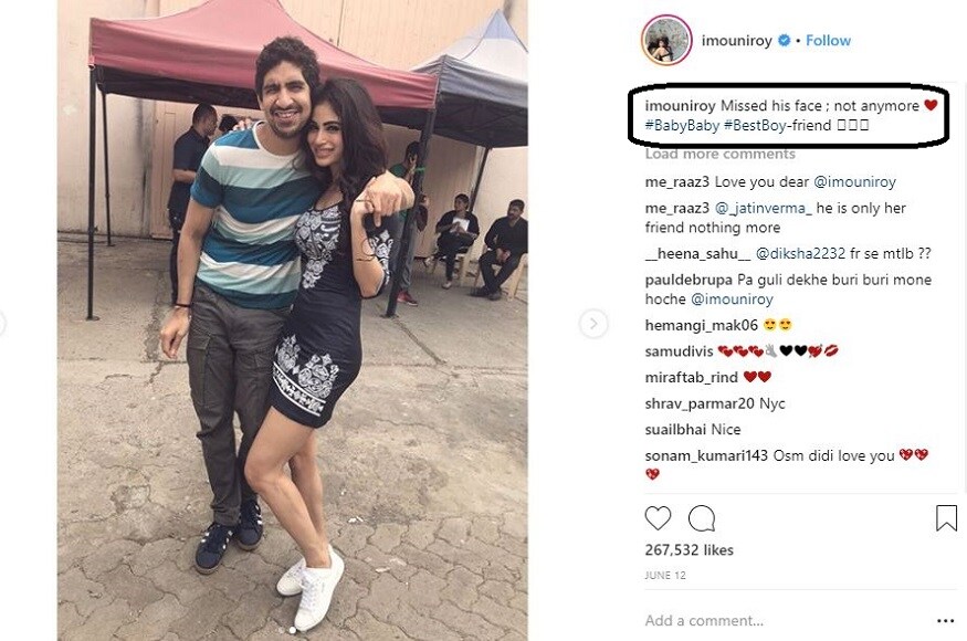 নাগিন সিরিয়ালের মাধ্যমে জনপ্রিয় হন মৌনি রায় ৷ টেলিভিশনের এই নায়িকা এখন বড় পর্দায় অক্ষয়ের বিপরীতে ৷ গোল্ড ছবিতে অভিনয় দিয়ে বলিউডে পা রাখলেন তিনি ৷ Photo Courtesy : Instagram নাগিন সিরিয়ালের মাধ্যমে জনপ্রিয় হন মৌনি রায় ৷ টেলিভিশনের এই নায়িকা এখন বড় পর্দায় অক্ষয়ের বিপরীতে ৷ গোল্ড ছবিতে অভিনয় দিয়ে বলিউডে পা রাখলেন তিনি ৷ Photo Courtesy : Instagram