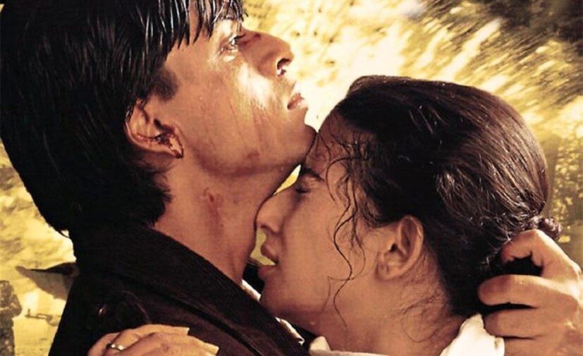 শাহরুখের সঙ্গে পাল্লা দিয়ে অভিনয় করেছিলেন মনীষা।  তেমন সংলাপ ছিল না! কিন্তু অভিব্যক্তি এবং শরীরী ভাষায় তিনি 'মেঘনা'র চরিত্র ফুটিয়ে তুলেছিলেন। Photo Source: Collected