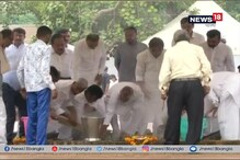 বাজপেয়ীর অস্থি বিসর্জনে কৌশলী বিজেপি বাজপেয়ীর অস্থি বিসর্জনে কৌশলী বিজেপি