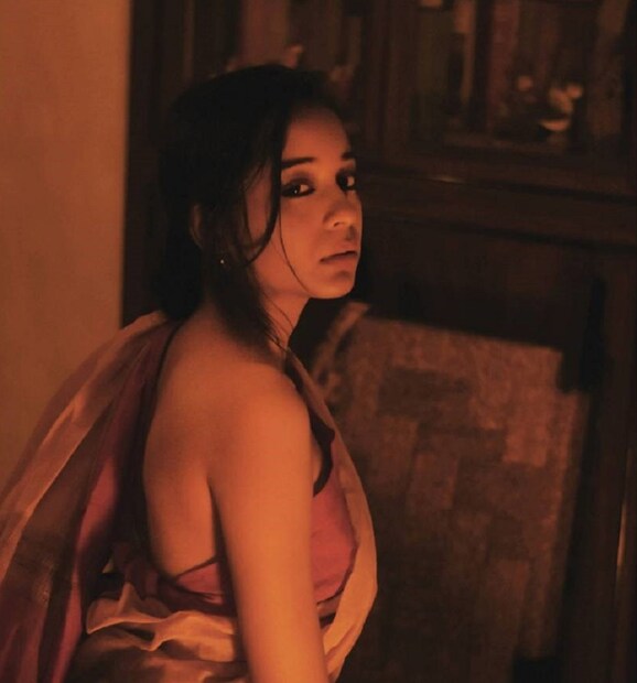 ১৯ বছরের আরাধানার স্কুলিং দুর্গাপুরেই ৷ ছবি: ইনস্টাগ্রাম ৷
